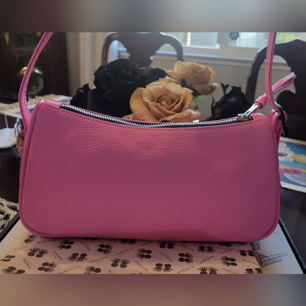 Min & Mon Pink Shoulder Bag with Winged Tiger Design - Picture 2 of 6